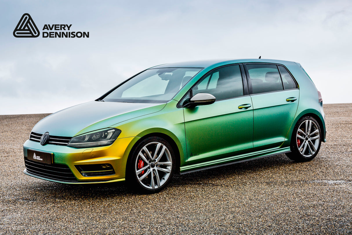 Avery Dennison® Supreme Wrapping™ Film ColorFlow™ | Satin Fresh Spring I BG7460001