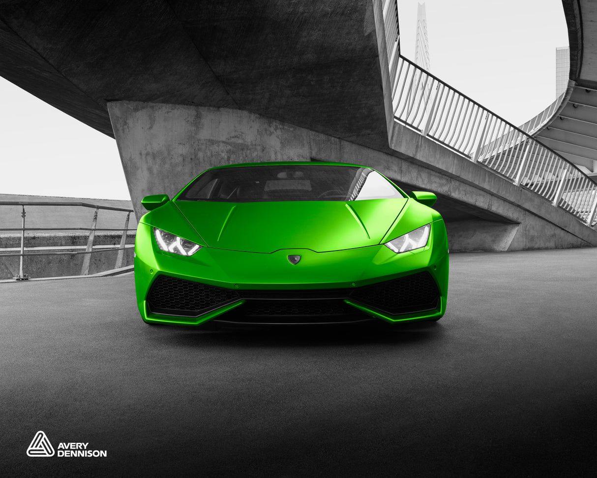 Avery Dennison® Supreme Wrapping™ Film | Satin Metallic Lively Green