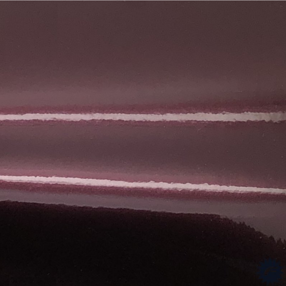 Avery Dennison Supreme Wrapping Film Gloss Metallic Passion Red