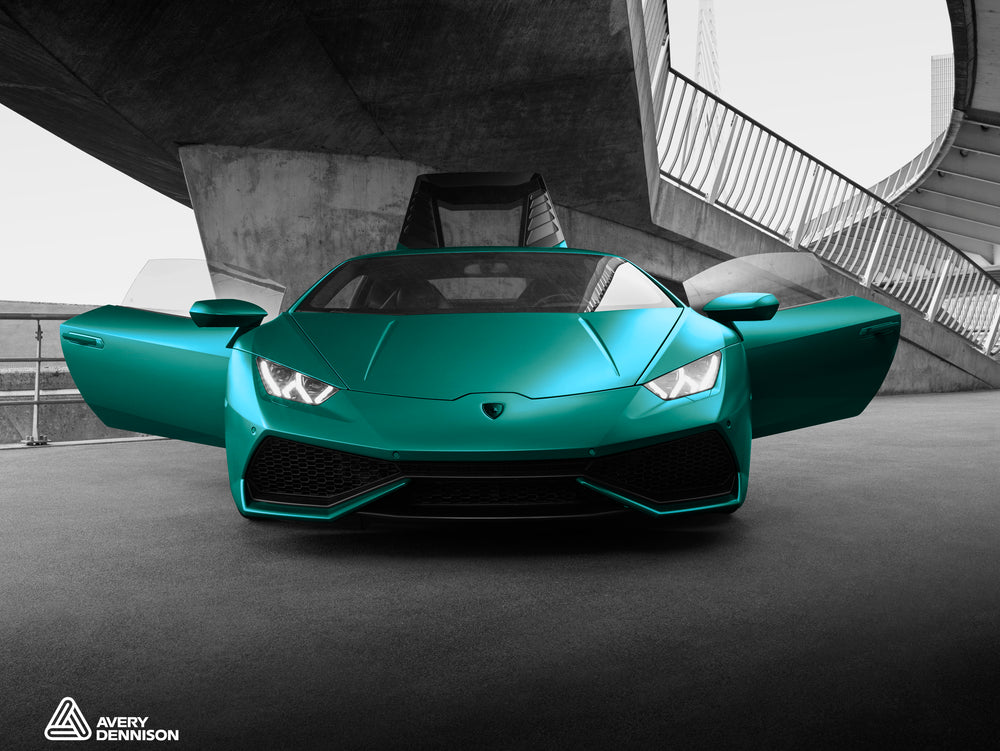Avery Dennison® Supreme Wrapping™ Film | Satin Metallic Cool Teal